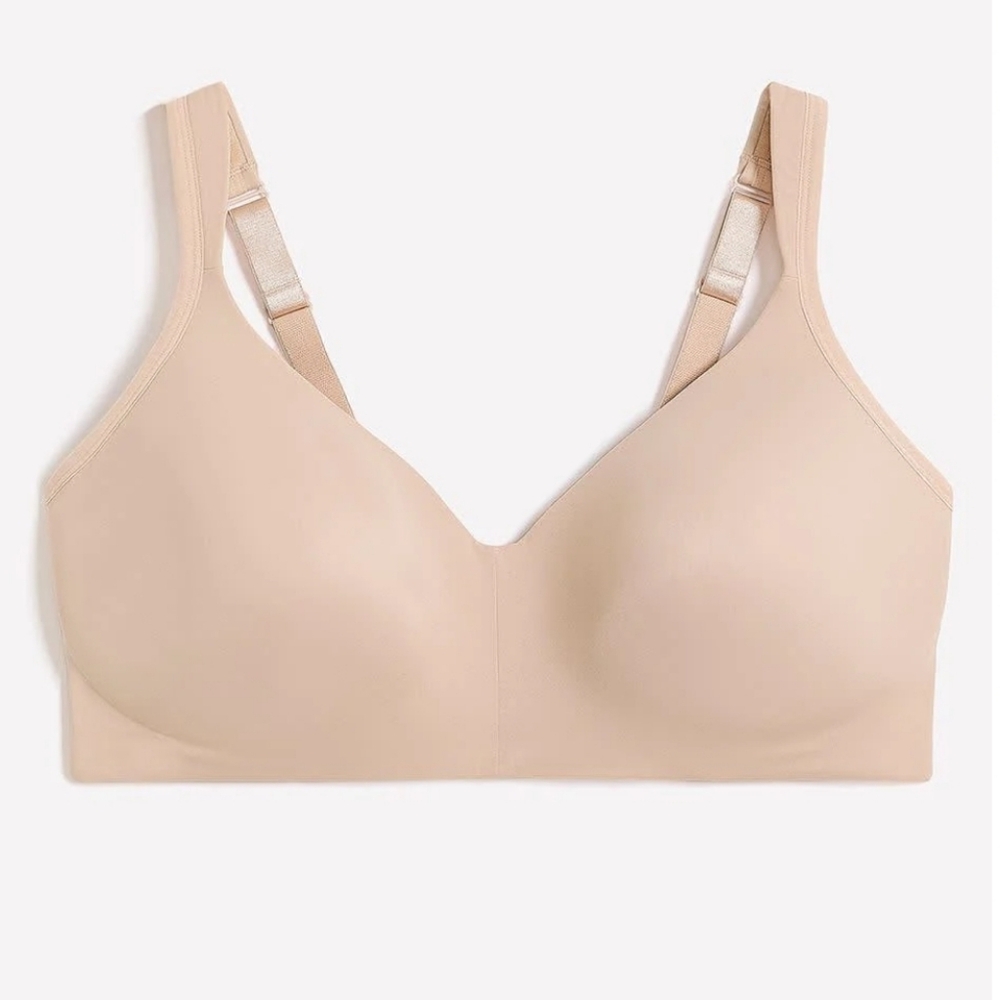 NWT Wireless Nude Bra